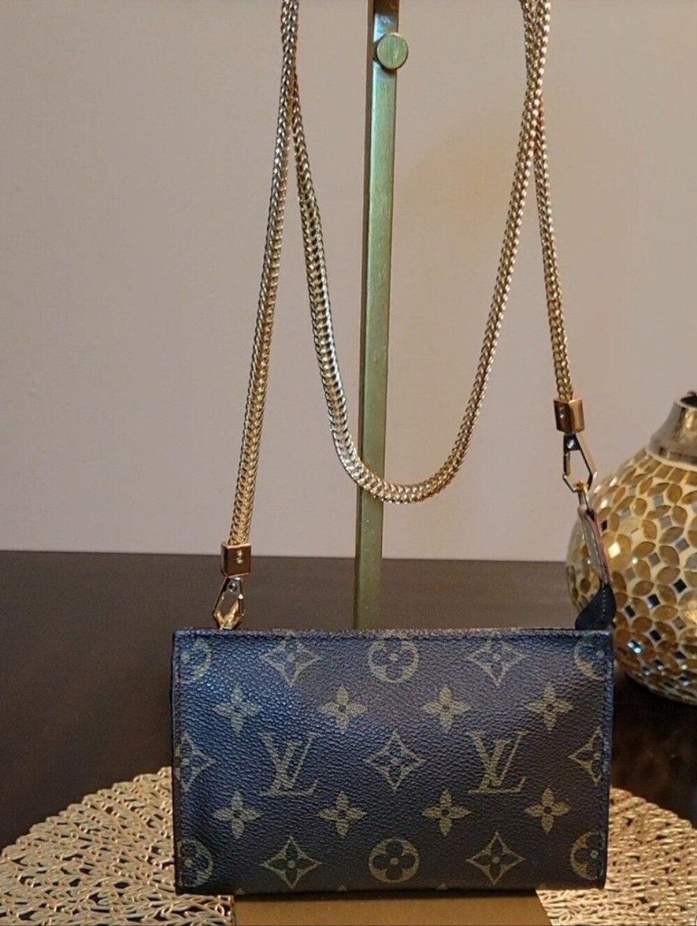 Authentic Louis Vuitton Brown Monogram Pouch - Picture 3 of 13